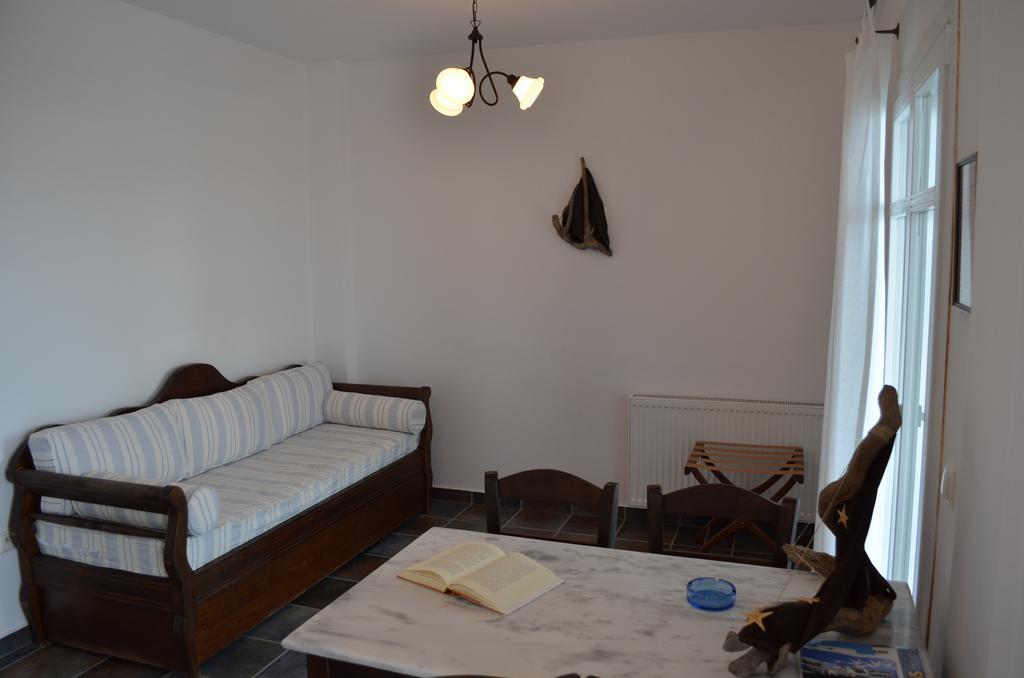 Maryianni Apartments Avlemonas Chambre photo